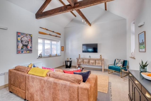 Gorgeous 1-Bed City Apartment, Sleeps 4 Worcester Exterior photo
